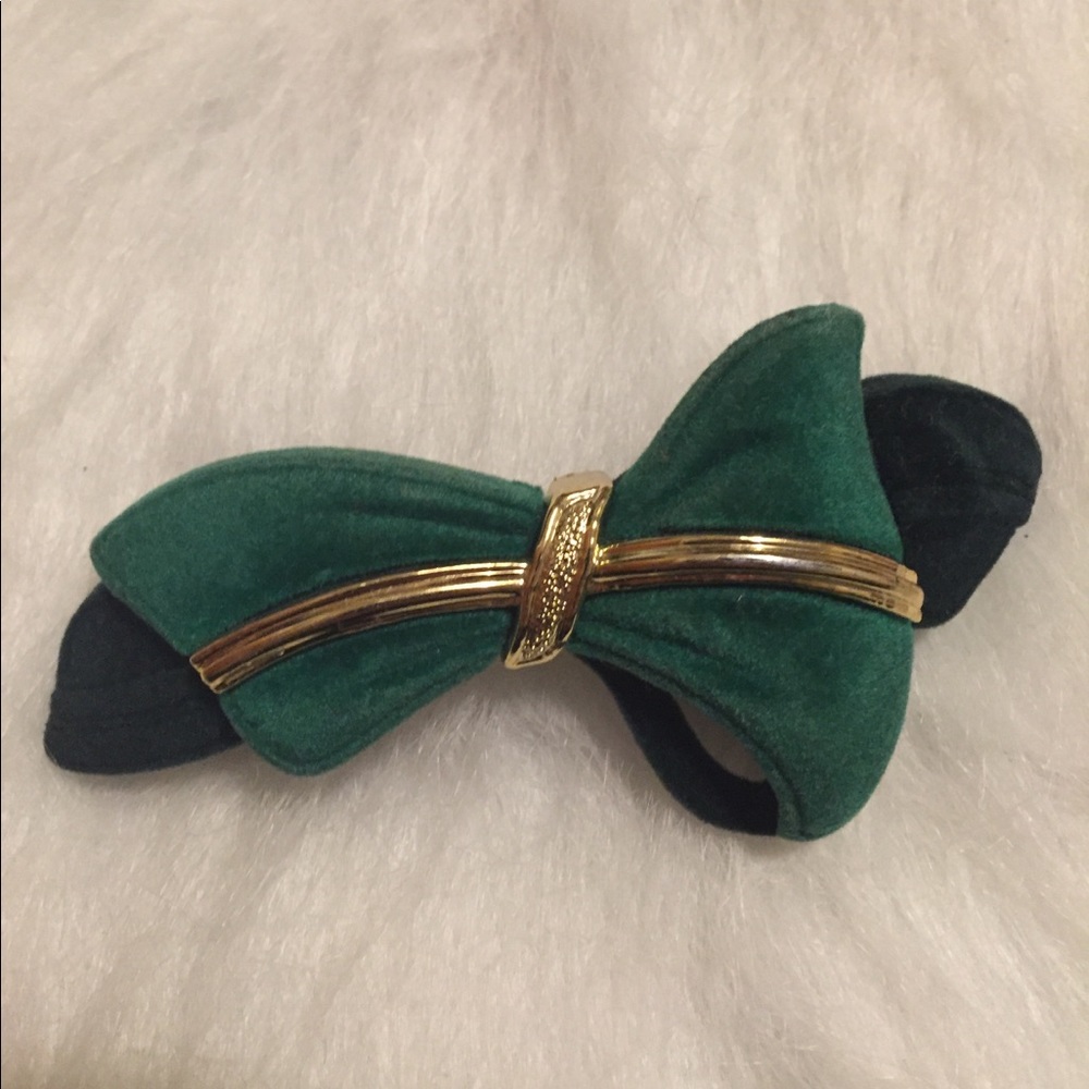 Velvet Retro Hair Clip