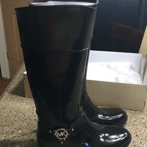 New Michael kors rain boots