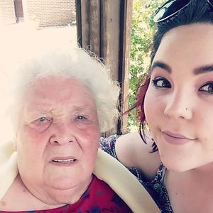 Meet your Posher, Brianna