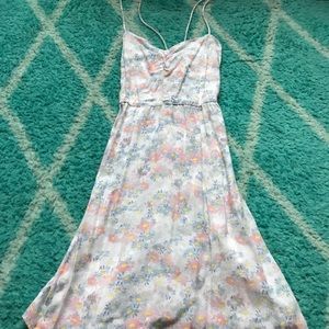 Floral self back tie dress