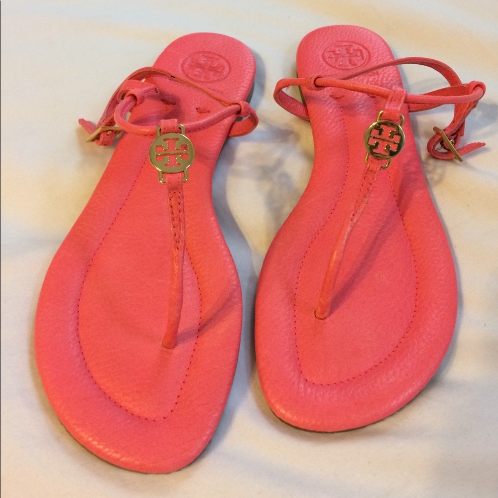 BRAND NEW Hot Pink Tory Burch Emmie Flats!