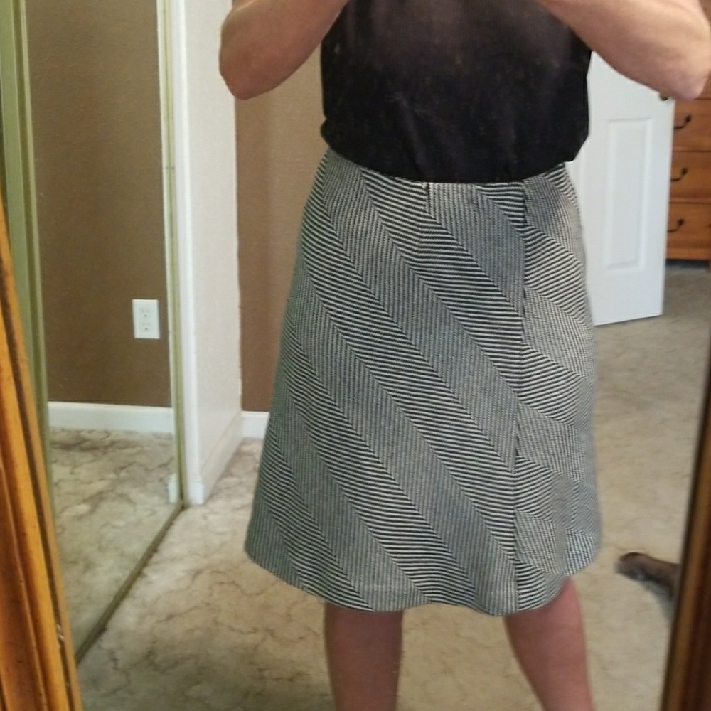 Knee-high skirt