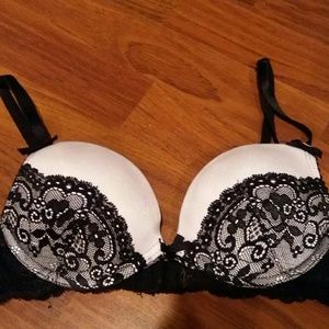 Victorias Secret bra