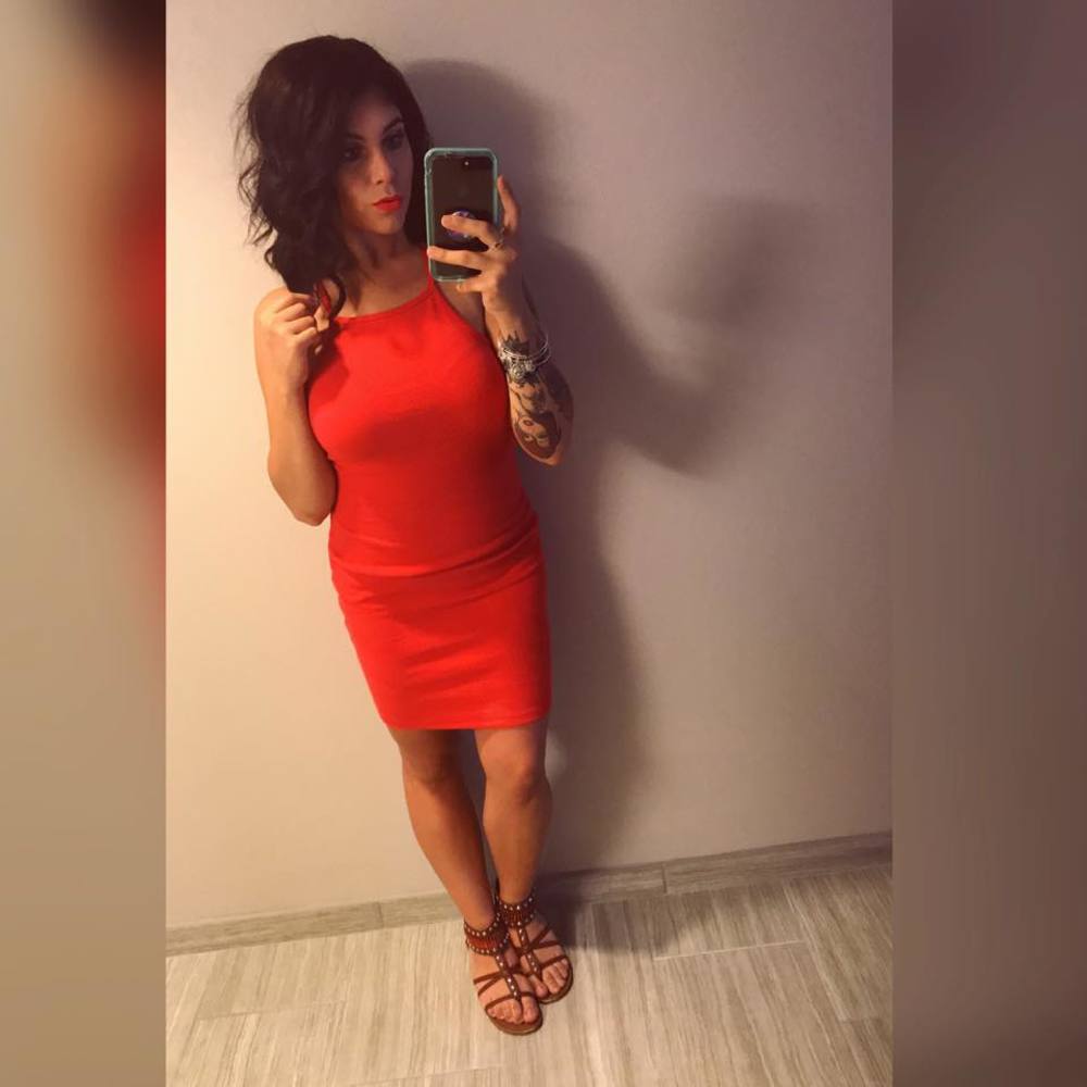 Meet your Posher, Ashley