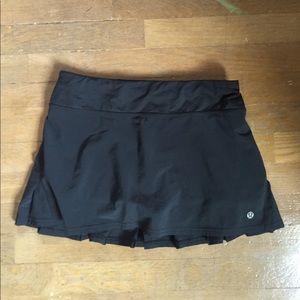 Lululemon- Black Tennis Skirt