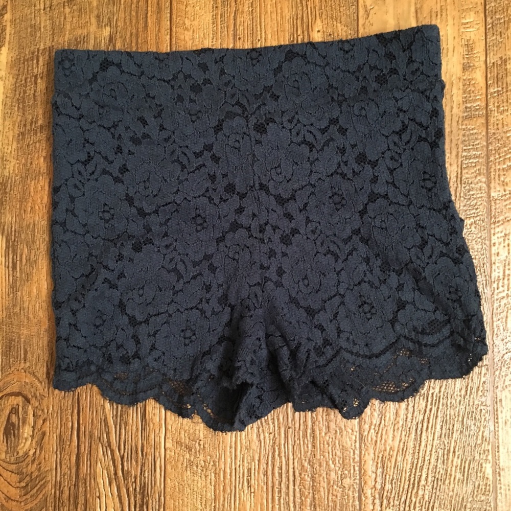 FREE PEOPLE Lace Shorts