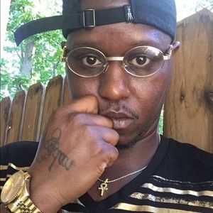 Meet your Posher, Torian