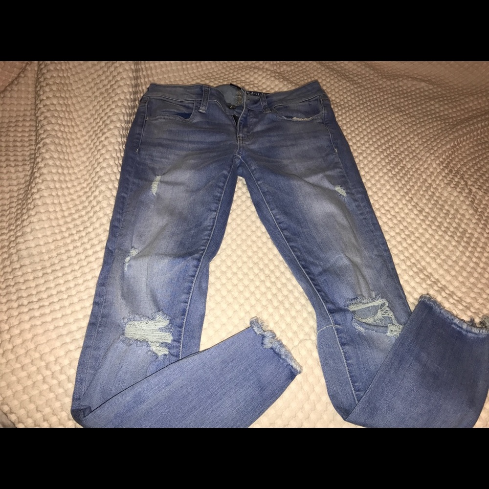 American Eagle Outfitter Super Low Jegging