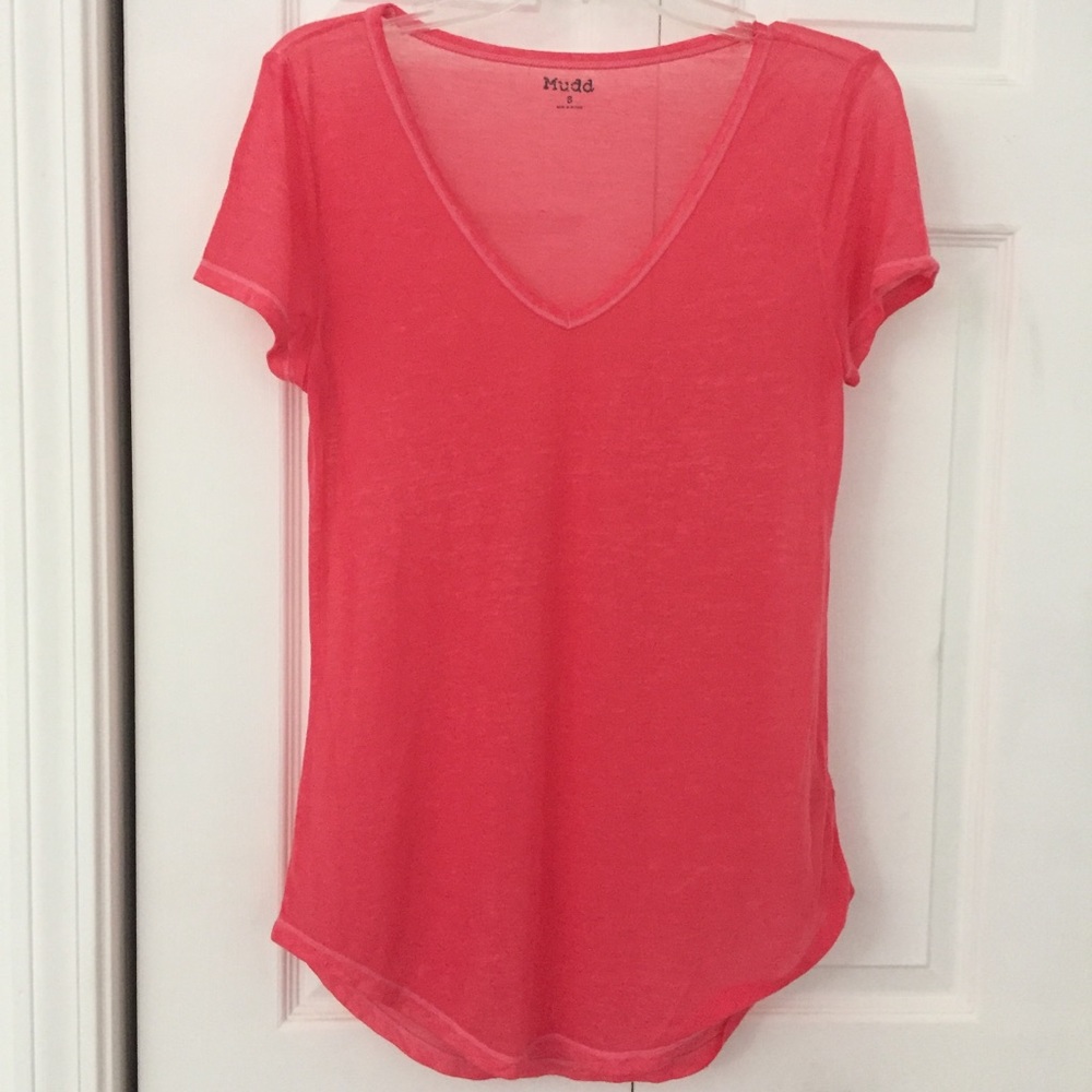 Coral tee