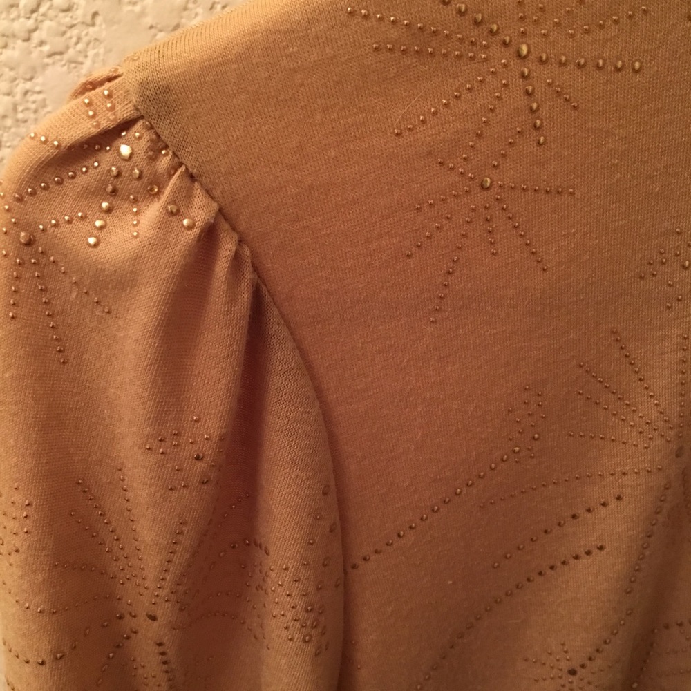 Gold Dress with Flower Detailing!