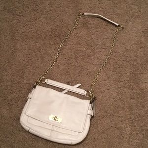 Double chain white leather Coach purse