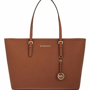 Michael Kors Jet Set Medium Saffiano Leather Tote
