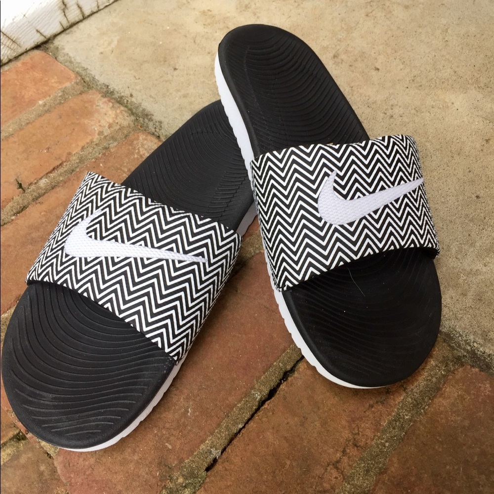 NIKE slides