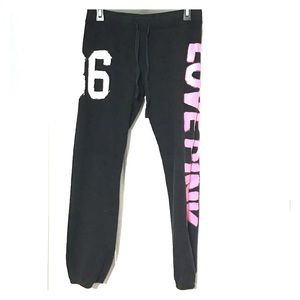 {{VS PINK sweatpants}}