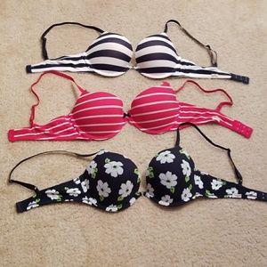 Abercrombie & Fitch bras