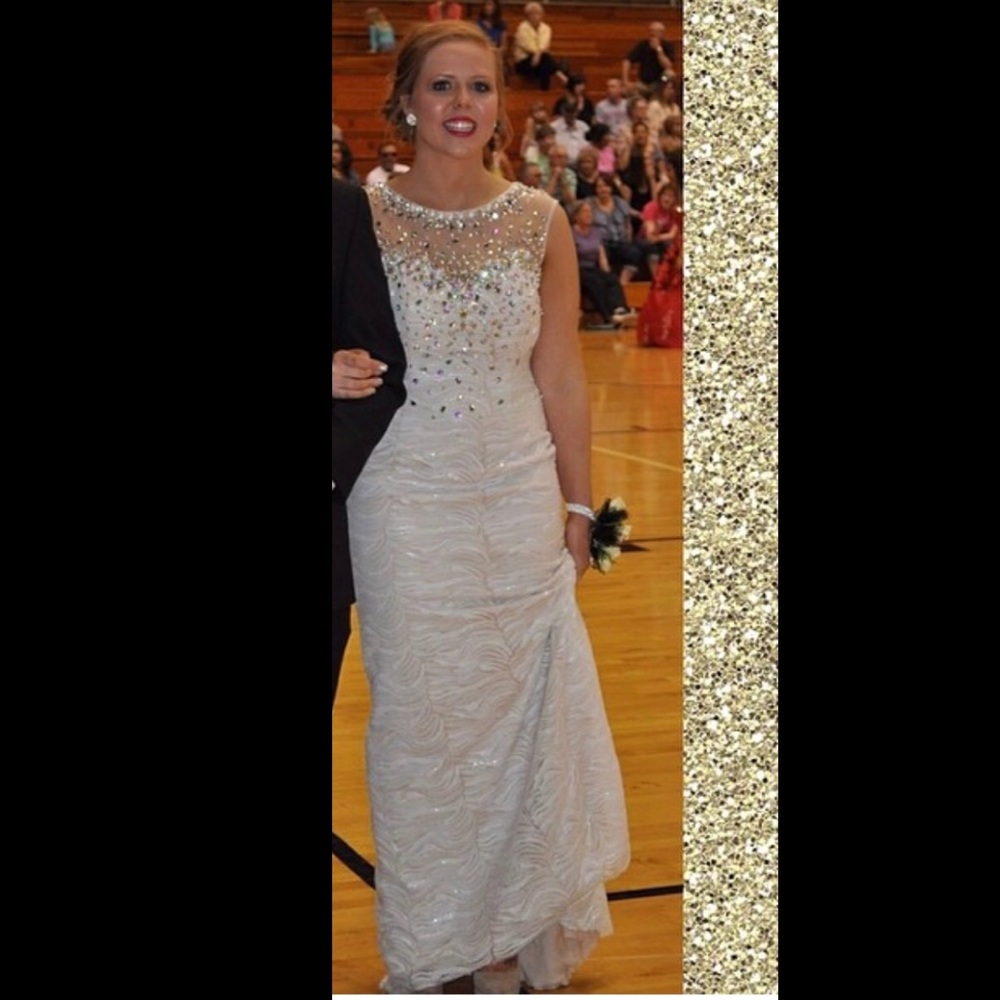 Prom dress, worn once!