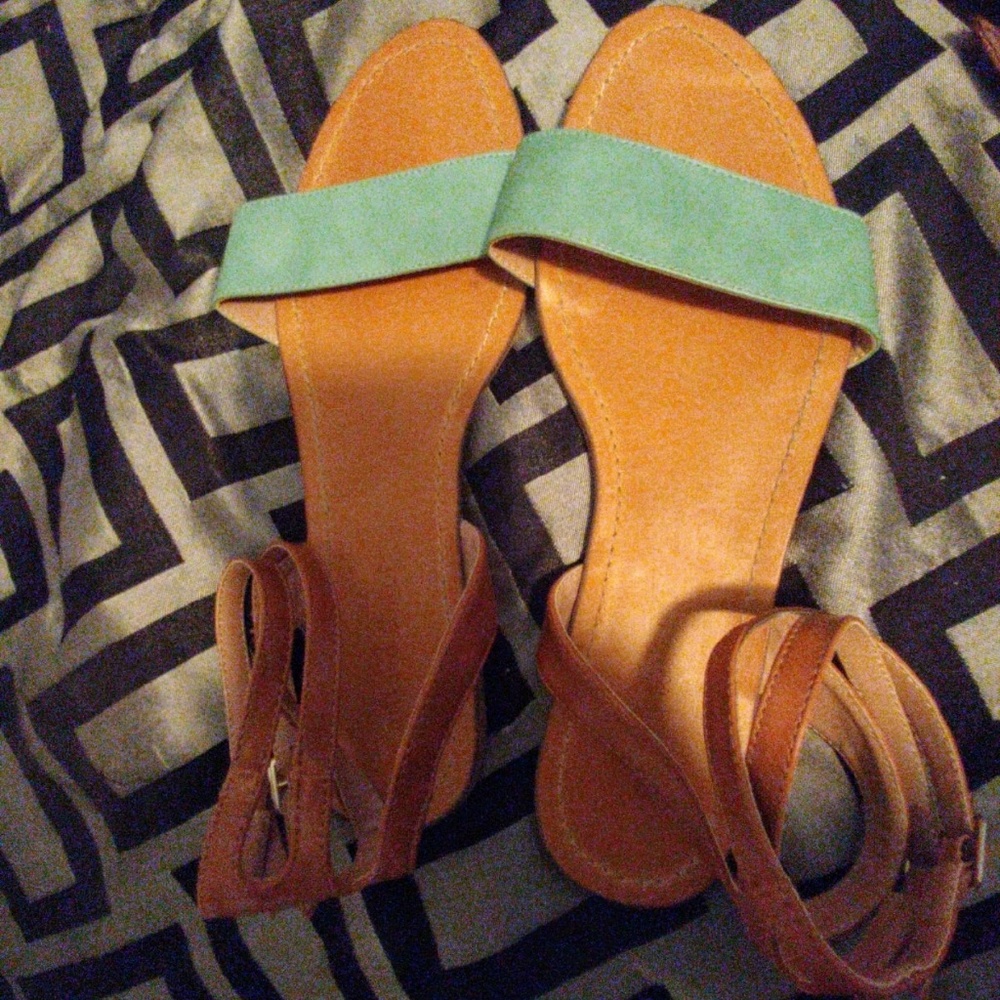 Sandals - Picture 2 of 2