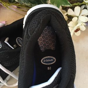 dr scholls frida tech running shoe