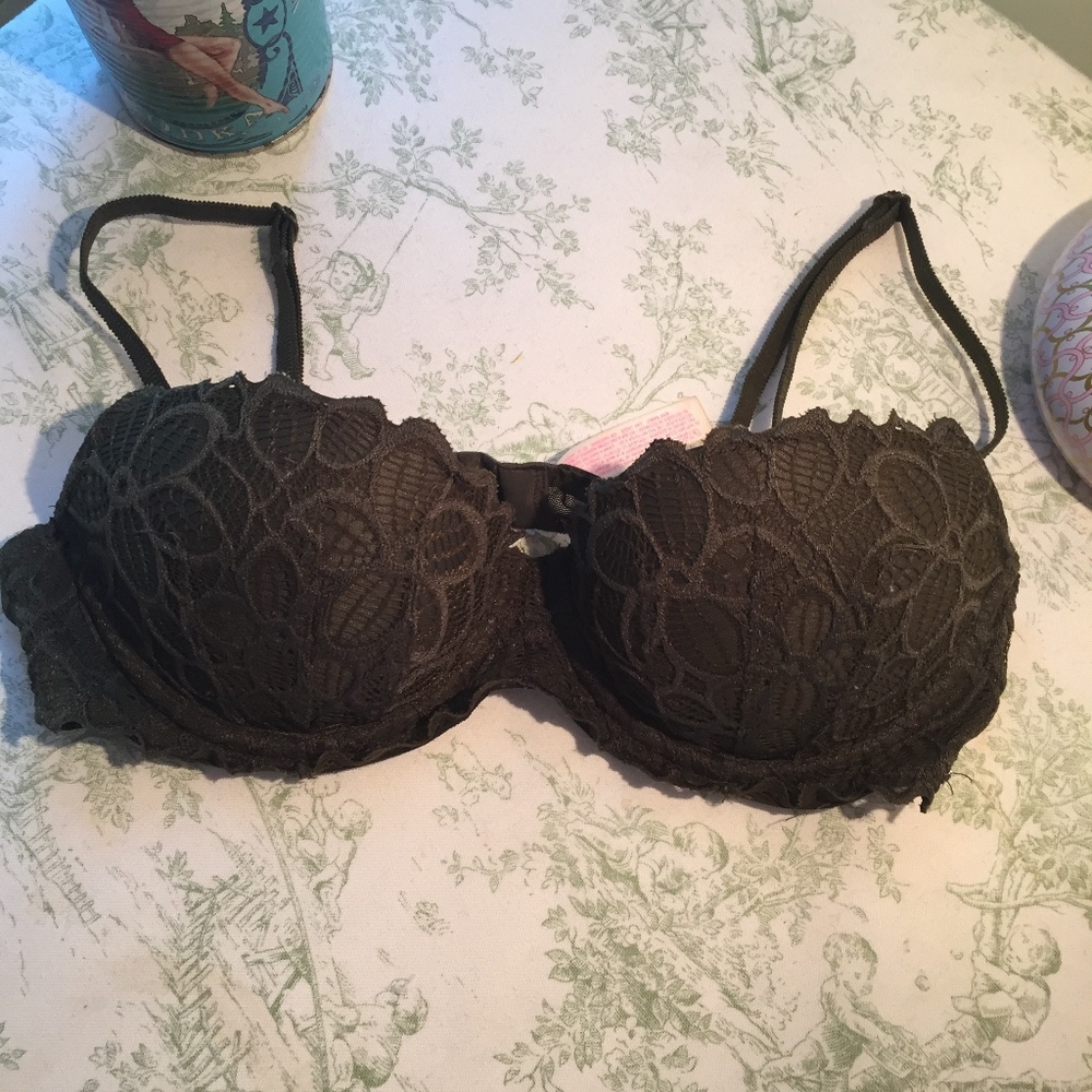 Lacy Push-Up Bra - NWOT