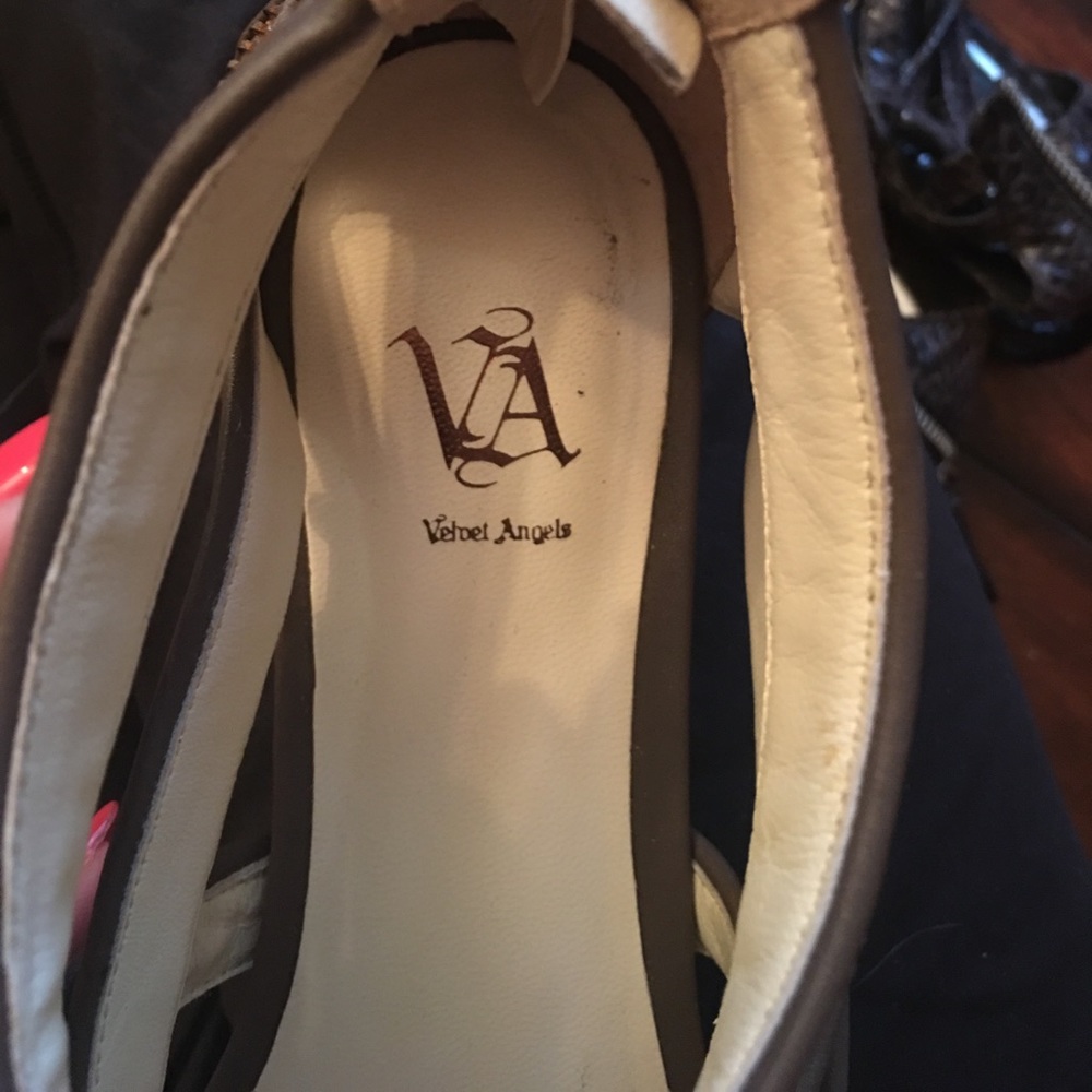 Grey flats with zippers sz 36 - Picture 7 of 7