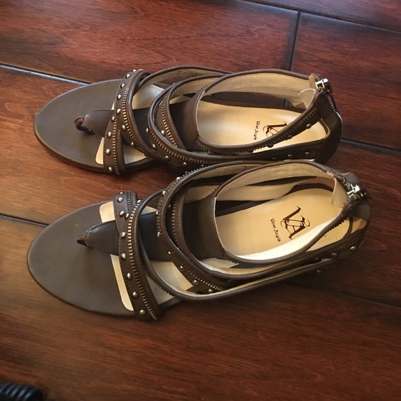 Grey flats with zippers sz 36 - Picture 4 of 7