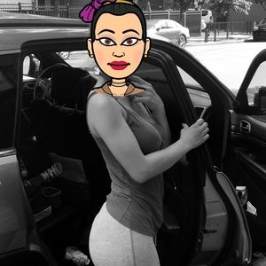 Meet your Posher, Andreina