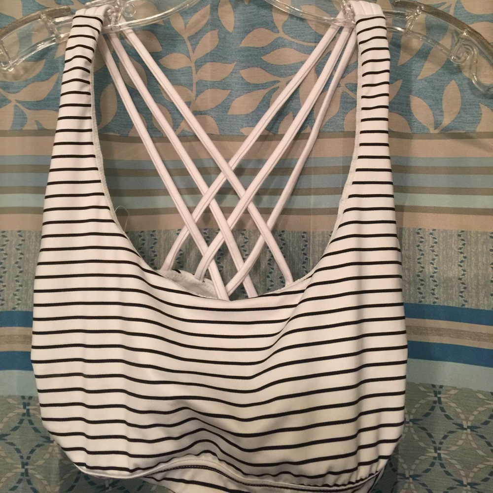 Victoria Secret sports bra