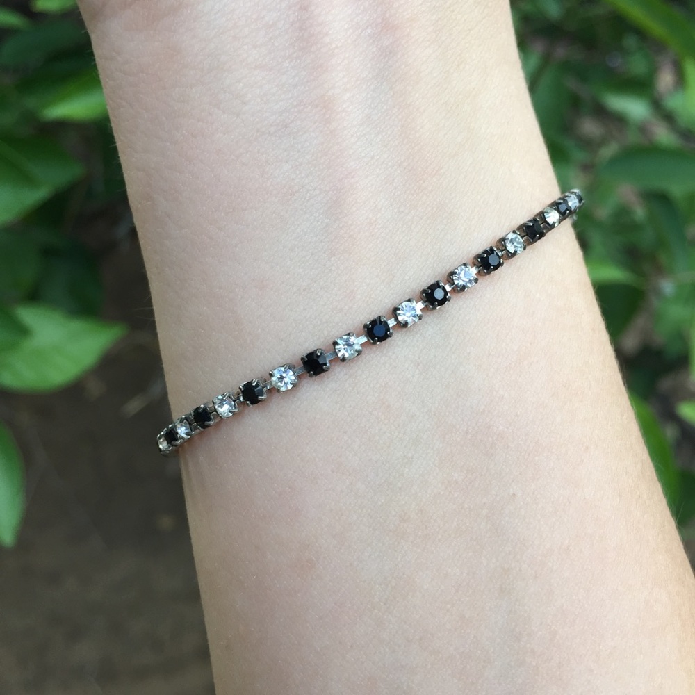 Dainty bracelet