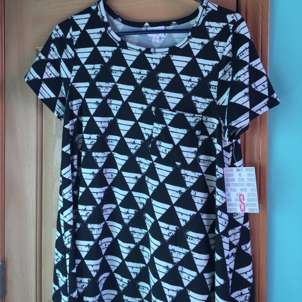 Lularoe Carly size Small