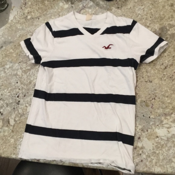Hollister V neck - Picture 1 of 1