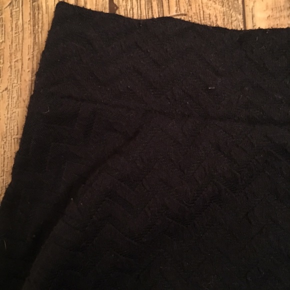 Xhiliration Mini Skirt! - Picture 2 of 3