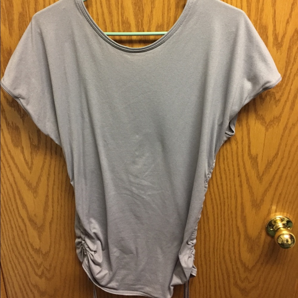 Lululemon top