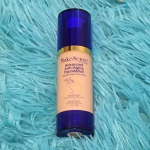 Makesense AAA foundation - Almond