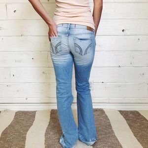 Low-Rise Distressed Hollister Jeans