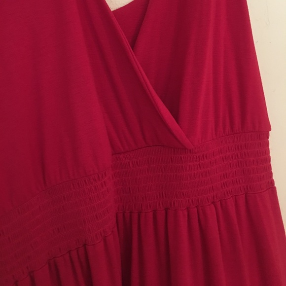 Long Bright Red V-Neck Maxi Dress - Picture 2 of 2