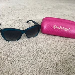 Lilly Pulitzer Sunglasses with Hard Case