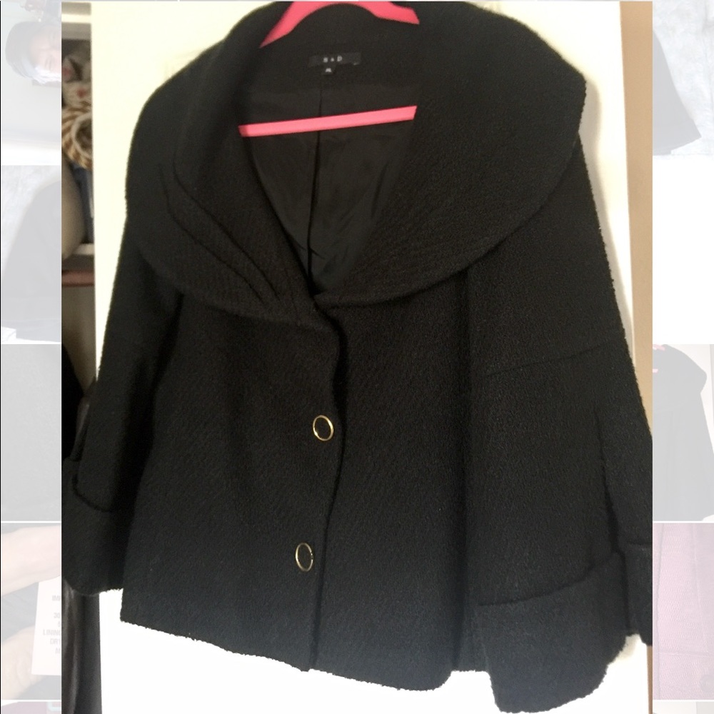 S & D Swing 3 Button Blazer.