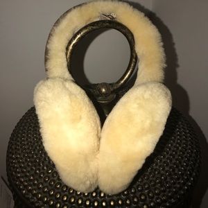 Ugg Australia ear muffs