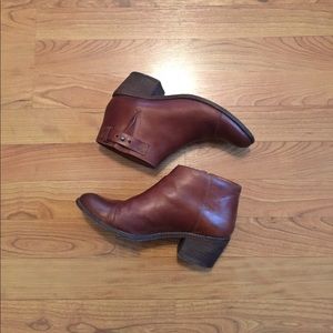 Madewell | The Dakota Cutoff Boots