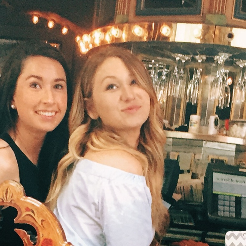 Meet your Posher, Courtney