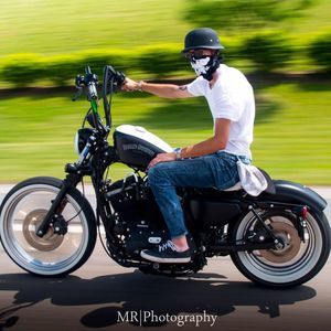 Meet your Posher, Jonathan