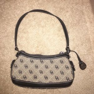 Dooney&Bourke Small Handbag