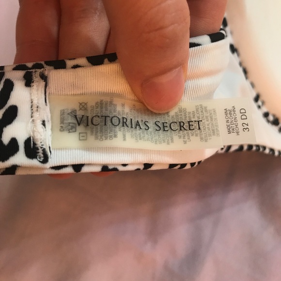 NWOT Victoria's Secret Swim! Bikini top, leopard - Picture 5 of 5