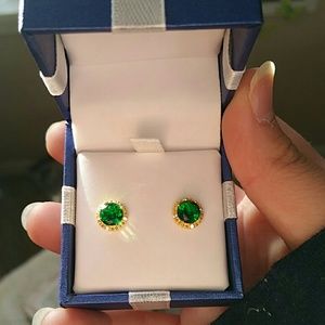 💚 Gold Over Silver Emrald💚earrings❣️
