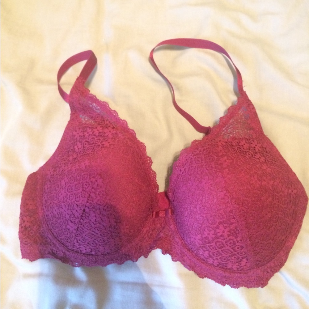 Red lace bra