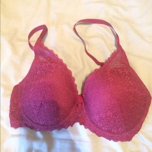 Red lace bra
