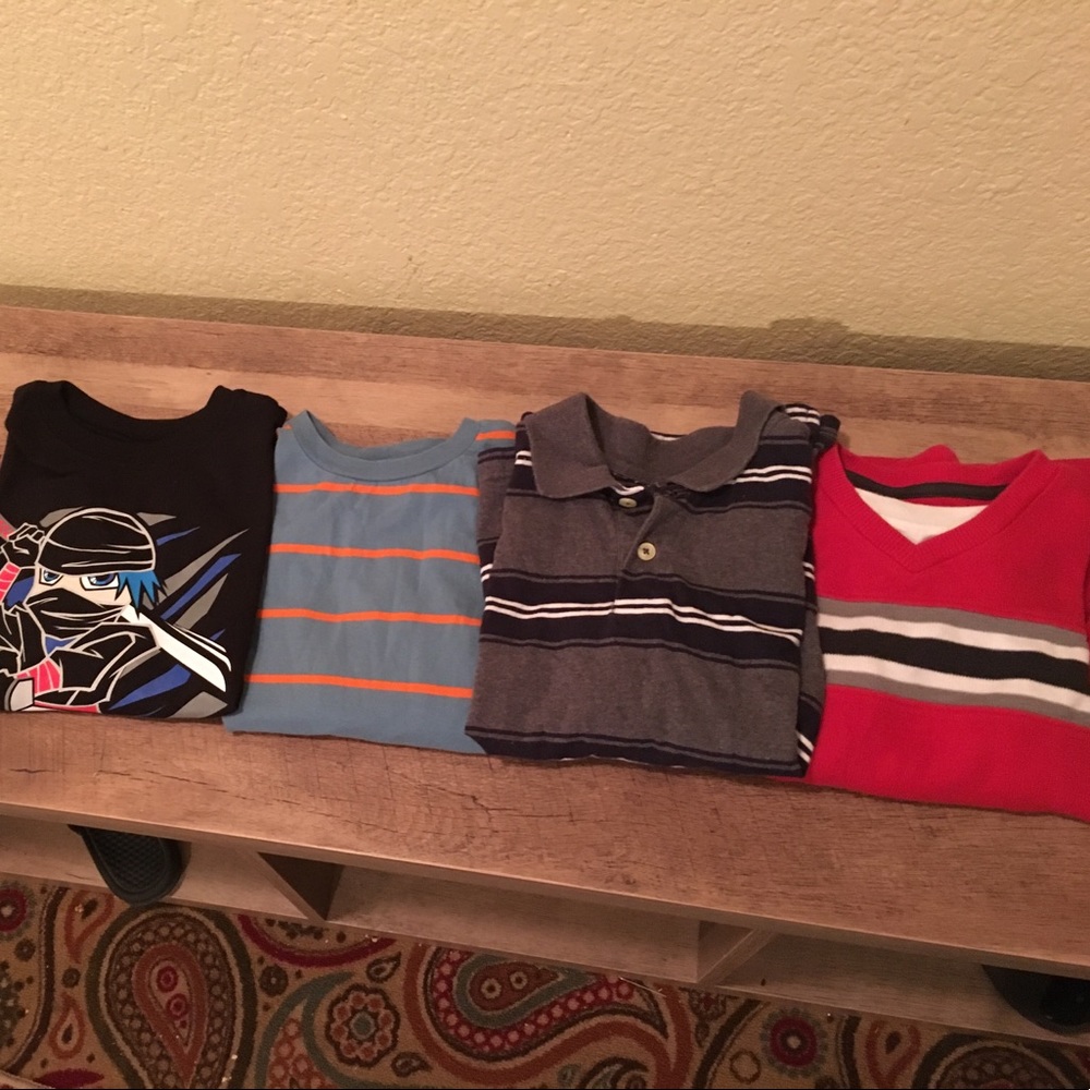Set of 4 Boys Size 6-7 LS Tees.