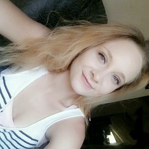 Meet your Posher, Isabella