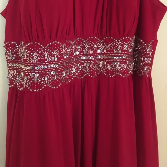 Pretty Macy's Prom Red Dress - Picture 2 of 6