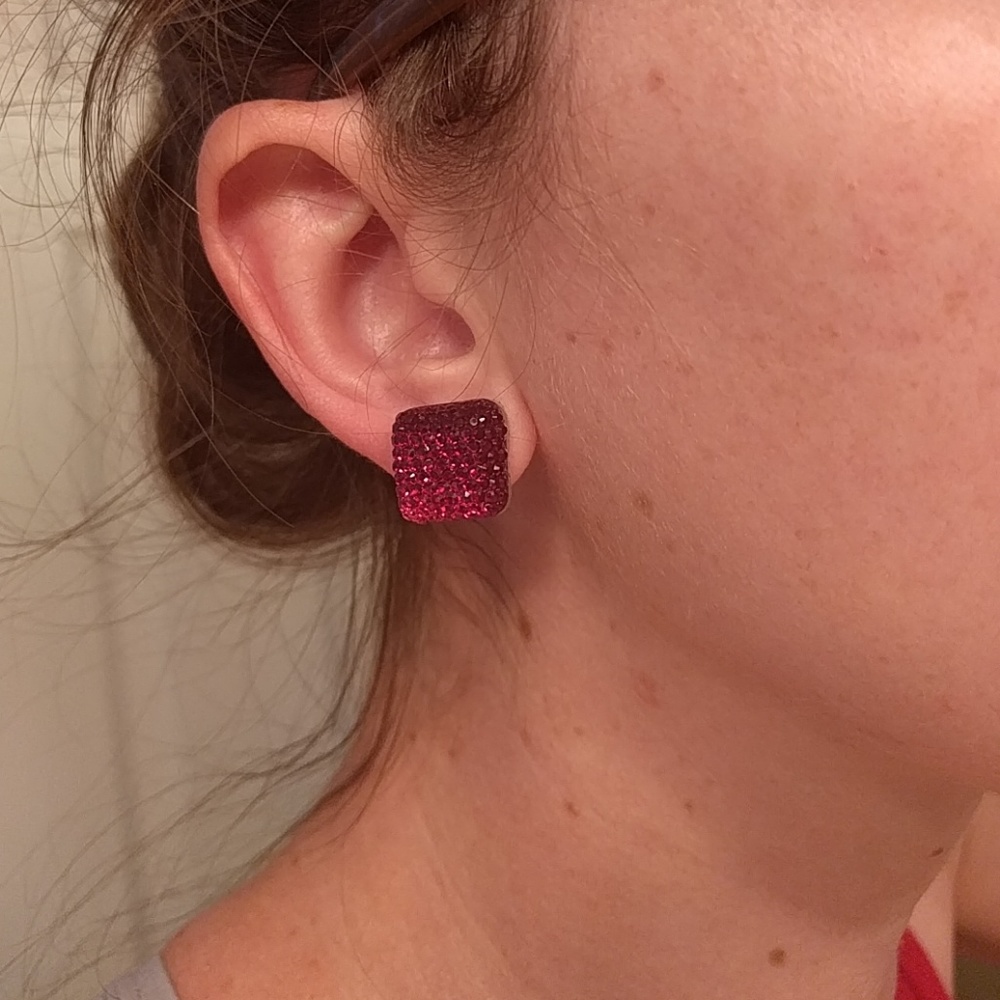 Burgundy sparkle earrings